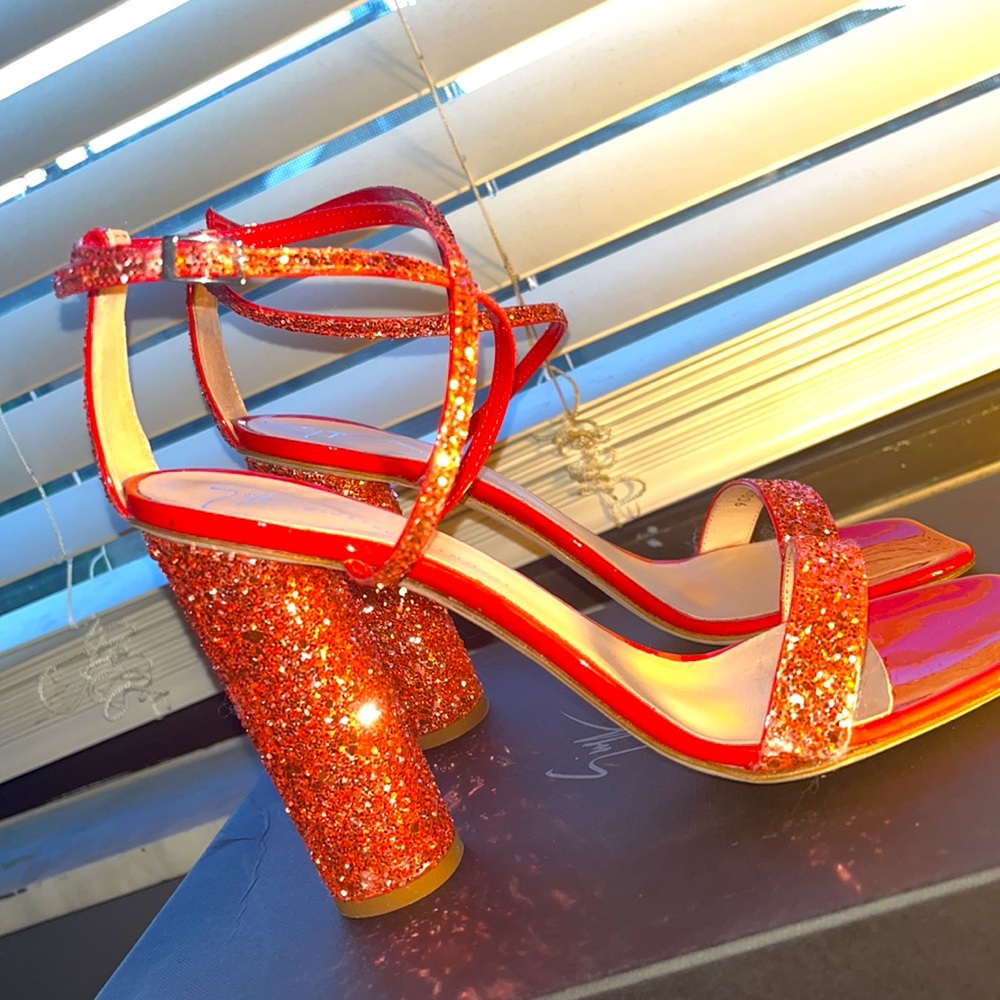 Giuseppe Heels - Picture 5 of 11
